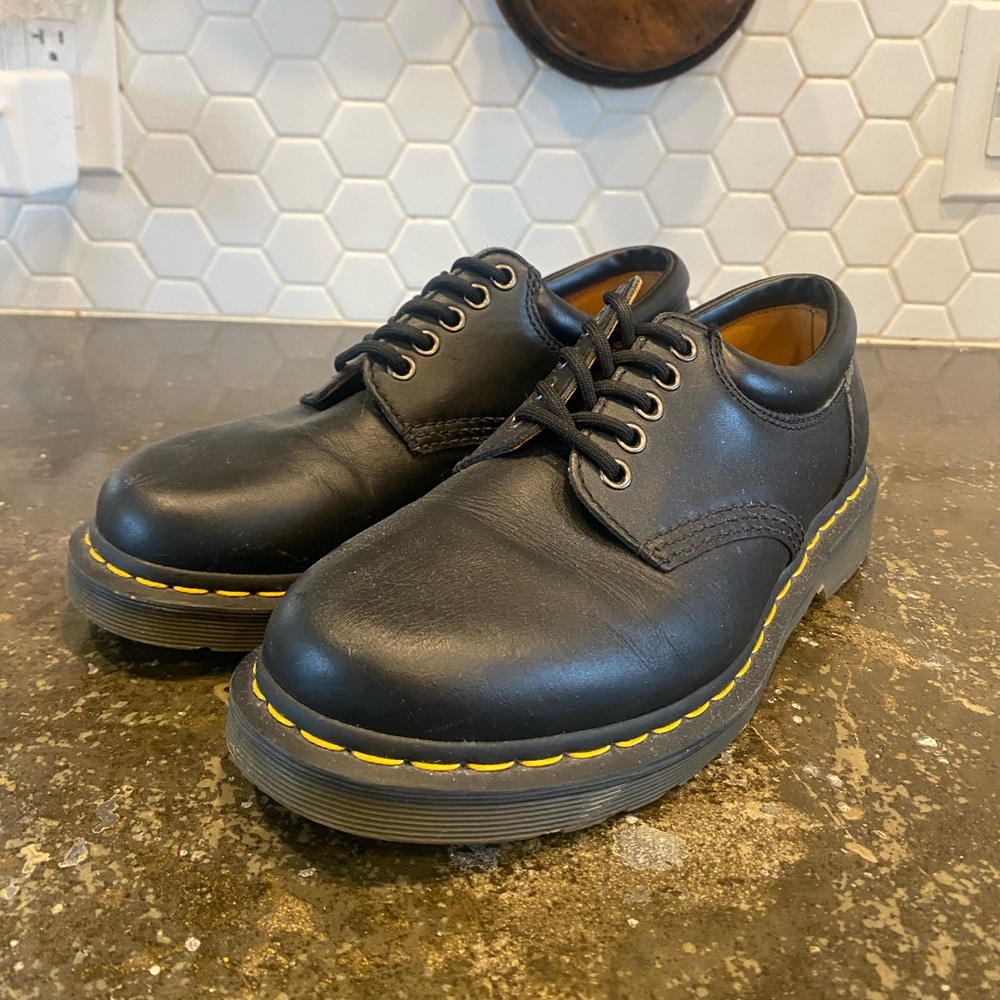 Dr. Martens Oxford Shoe